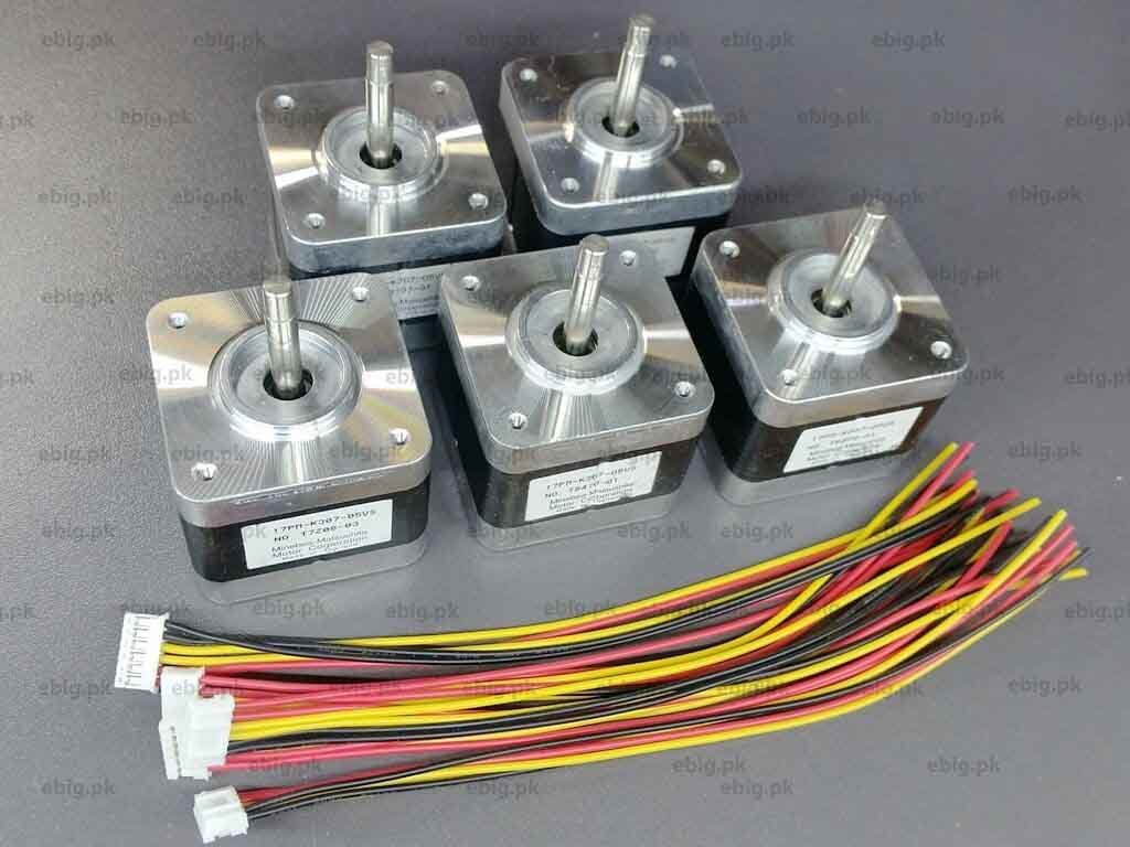 set of 5 nema 17 motors front